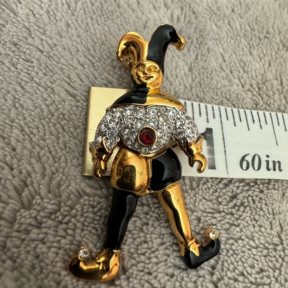 Vintage Rhinestone Jester Brooch - Picture 4 of 5